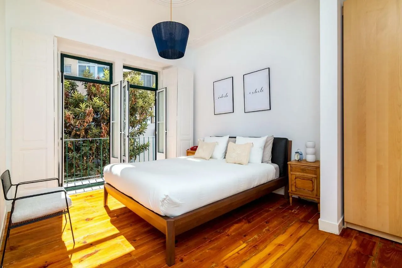 Whome | Mouraria Deluxe Apartment 리스본