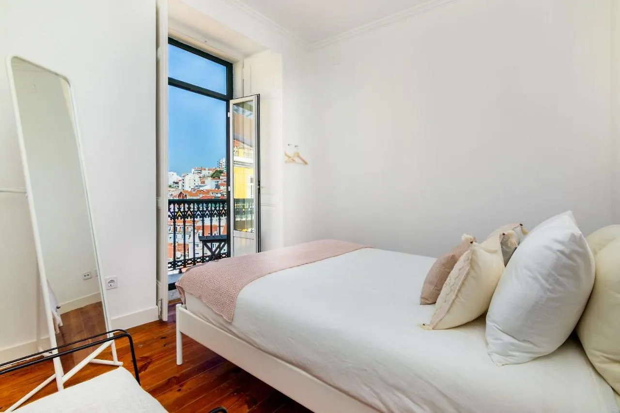 Whome | Mouraria Deluxe Apartment Lisbon